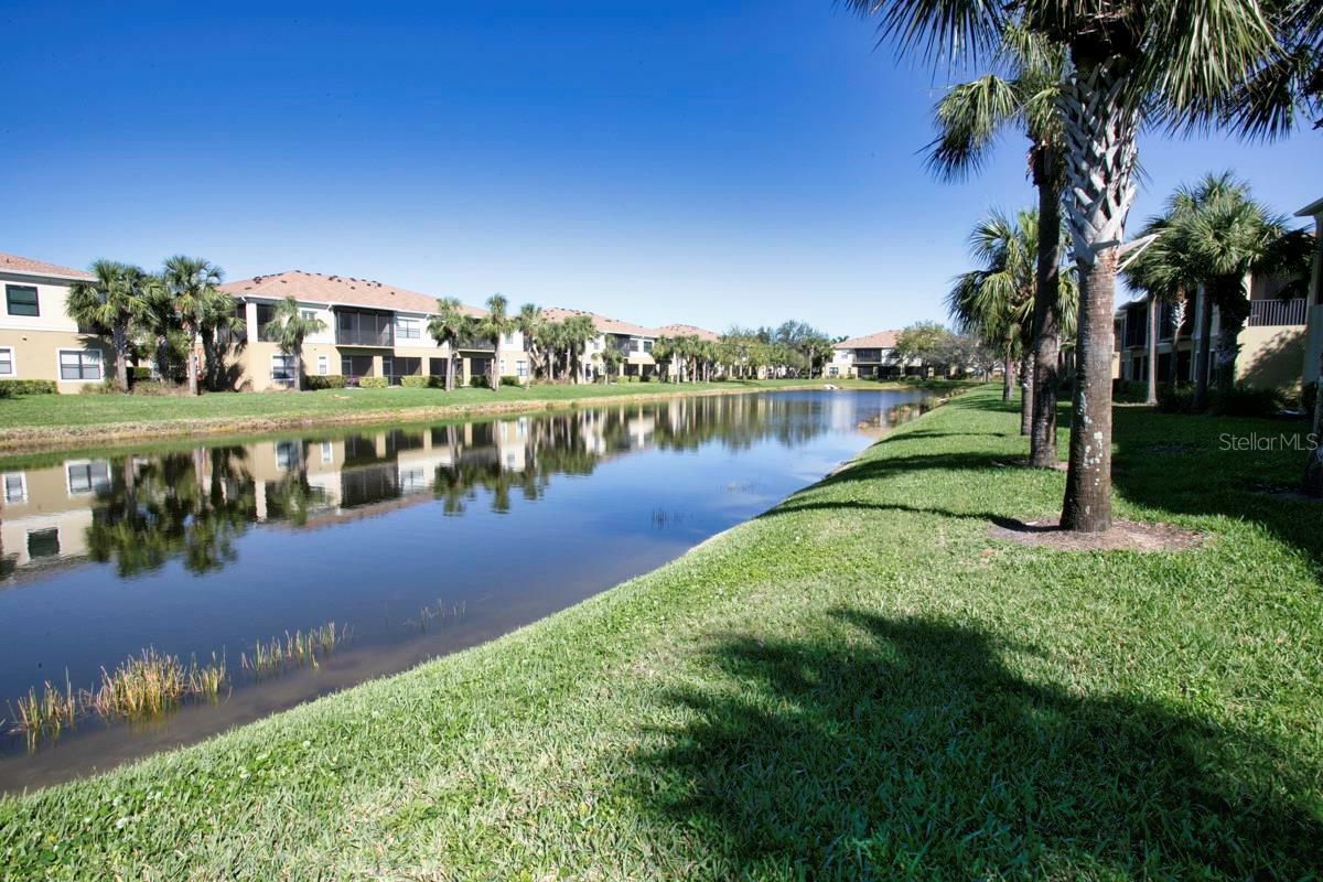 Property Photo:  4070 Overture Circle 461  FL 34209 