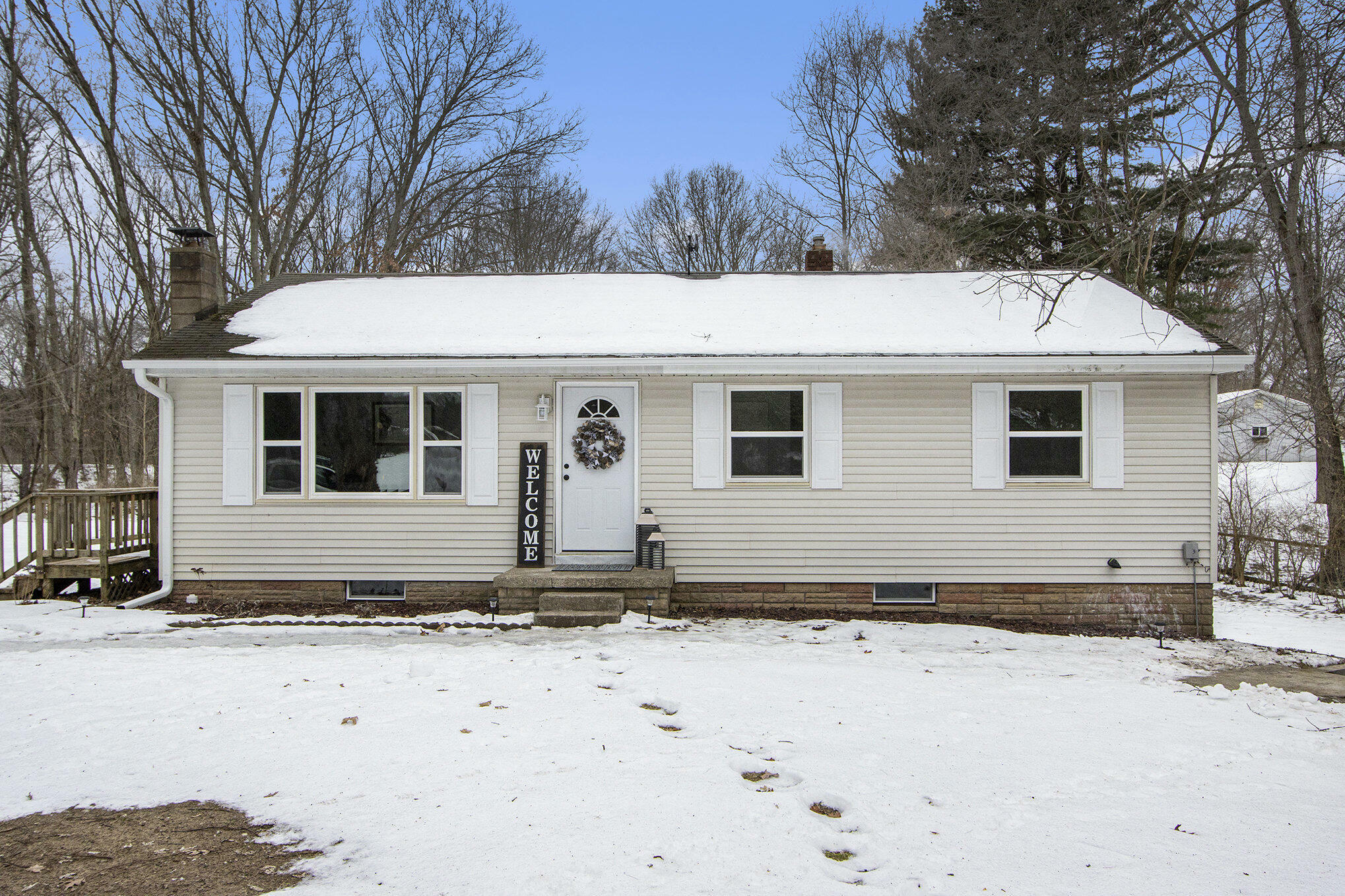 Property Photo: 921 N 2nd MI 49009