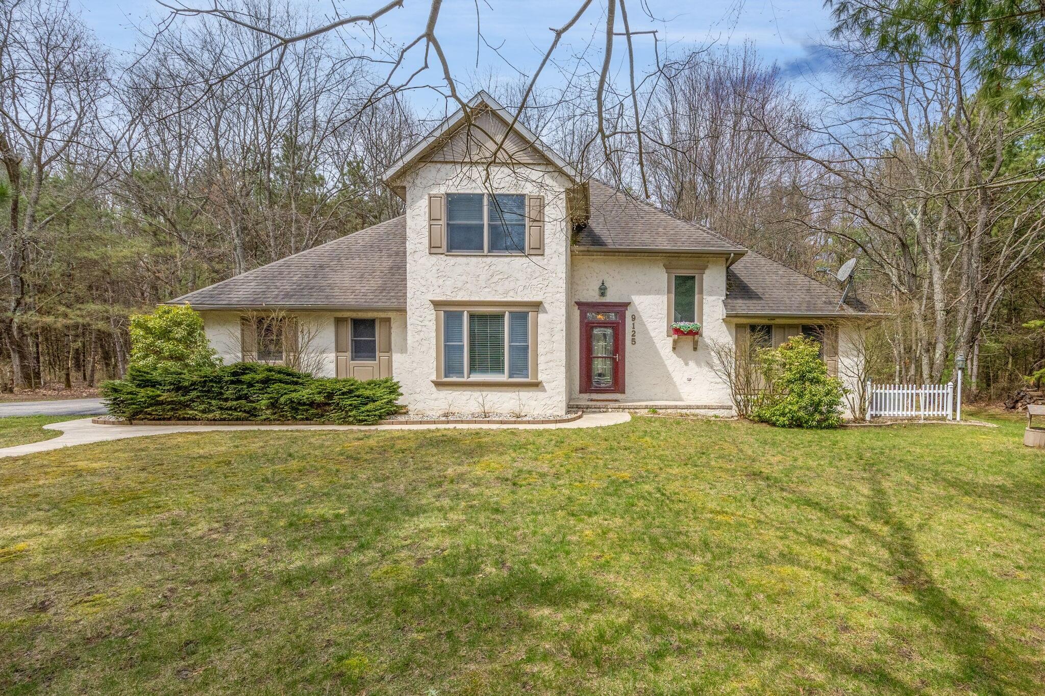 Property Photo:  9125 Forest Pines Drive  MI 49332 