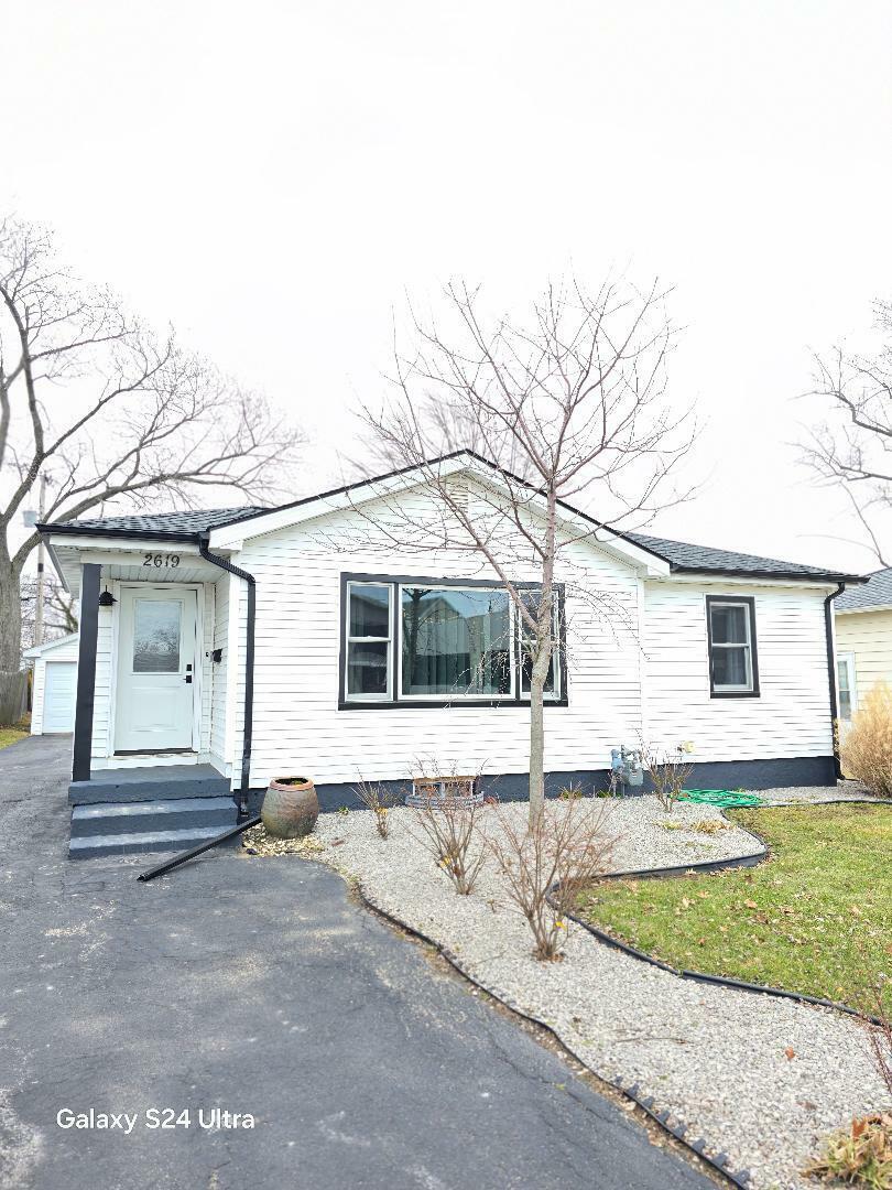 Property Photo:  2619 Pixley Avenue  MI 49085 