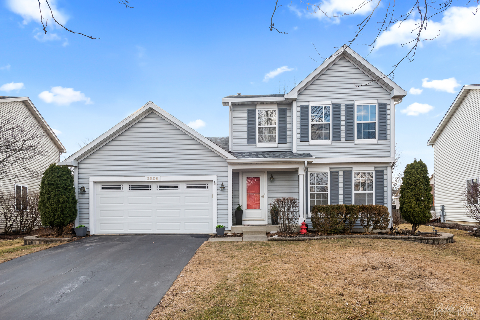 Property Photo: 2805 Yosemite Drive IL 60503