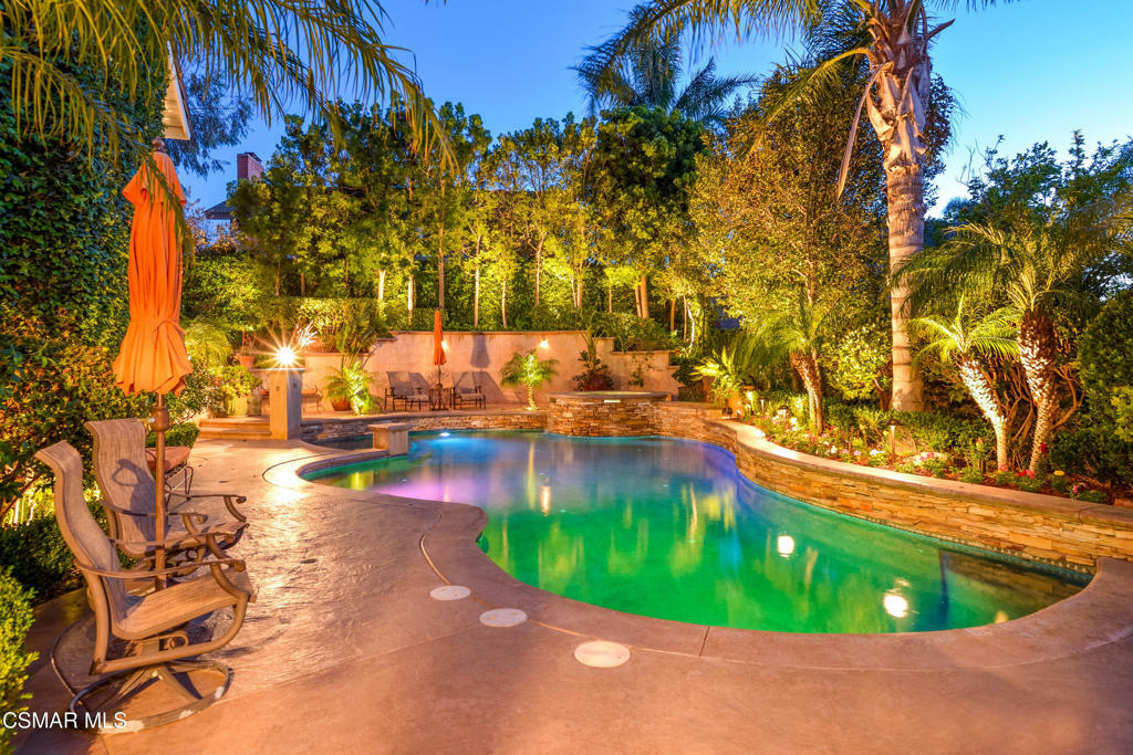 Property Photo: 3473 Avenida Ladera CA 91362