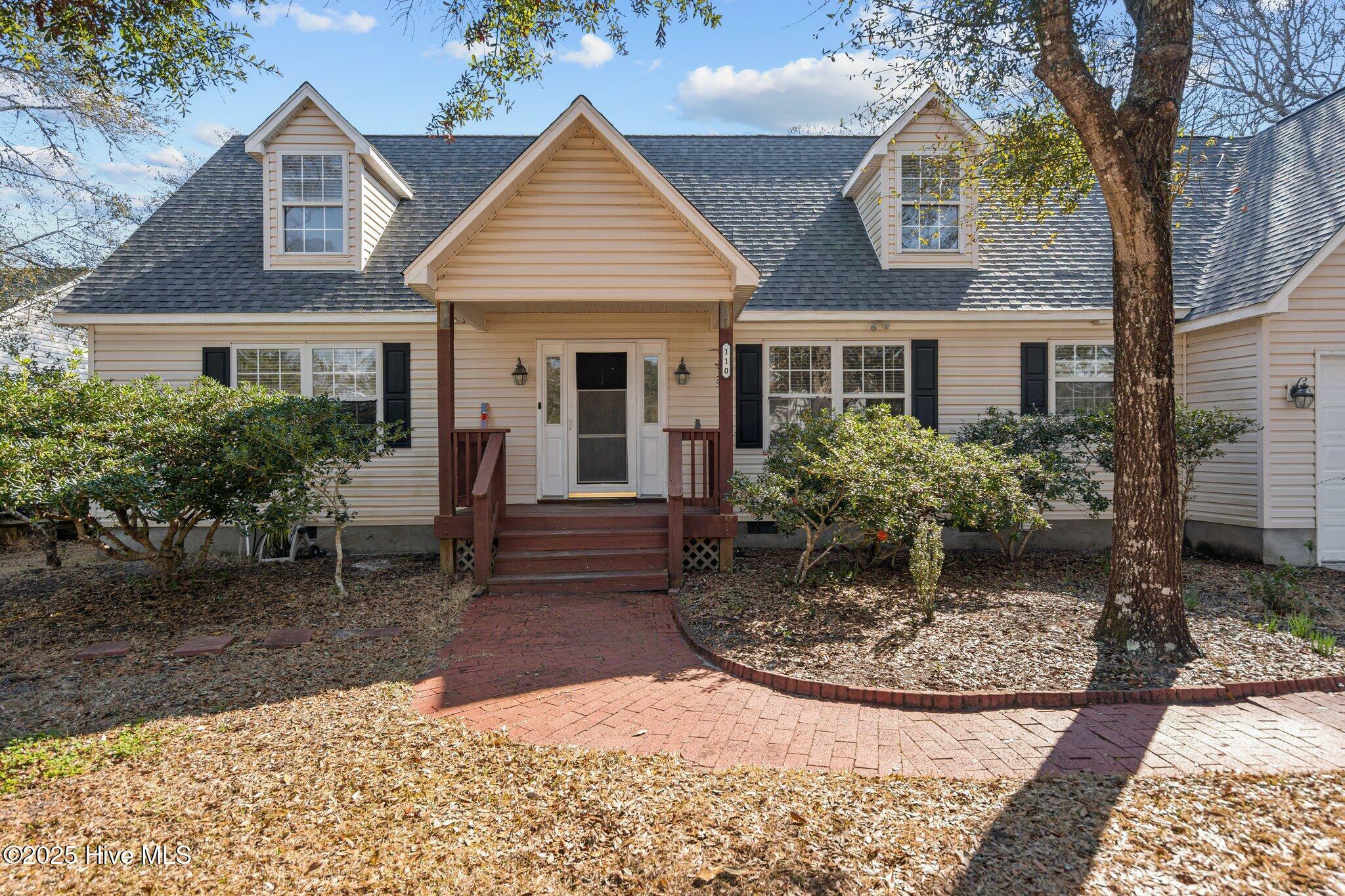 Property Photo: 110 SE 7th Street NC 28465
