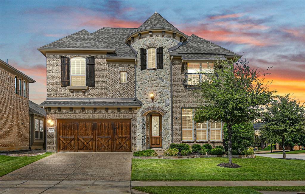 Property Photo: 1629 Presley Way TX 76226