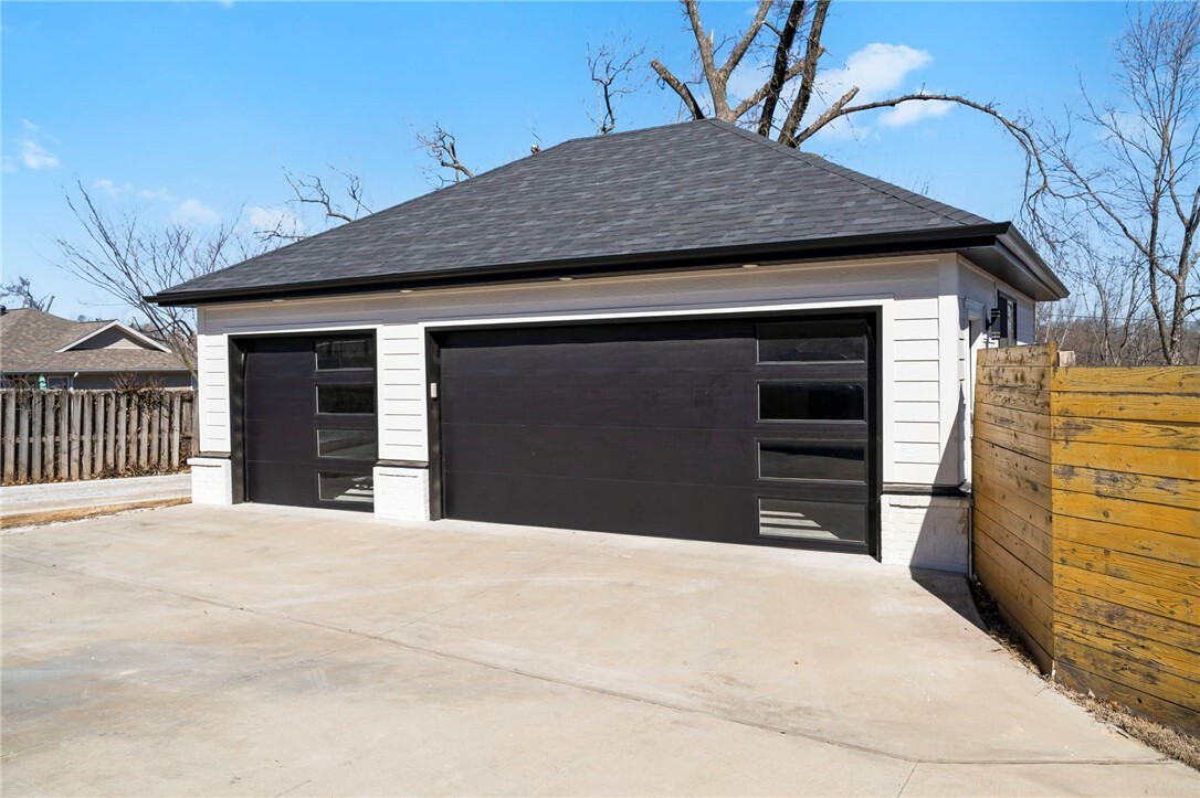 Property Photo: 1259 NE Fillmore Street AR 72712