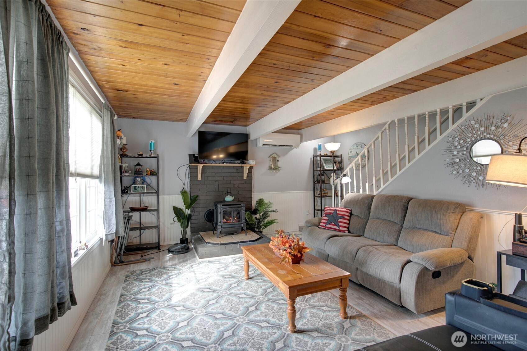 Property Photo: 254 Wishkah Street SW WA 98569