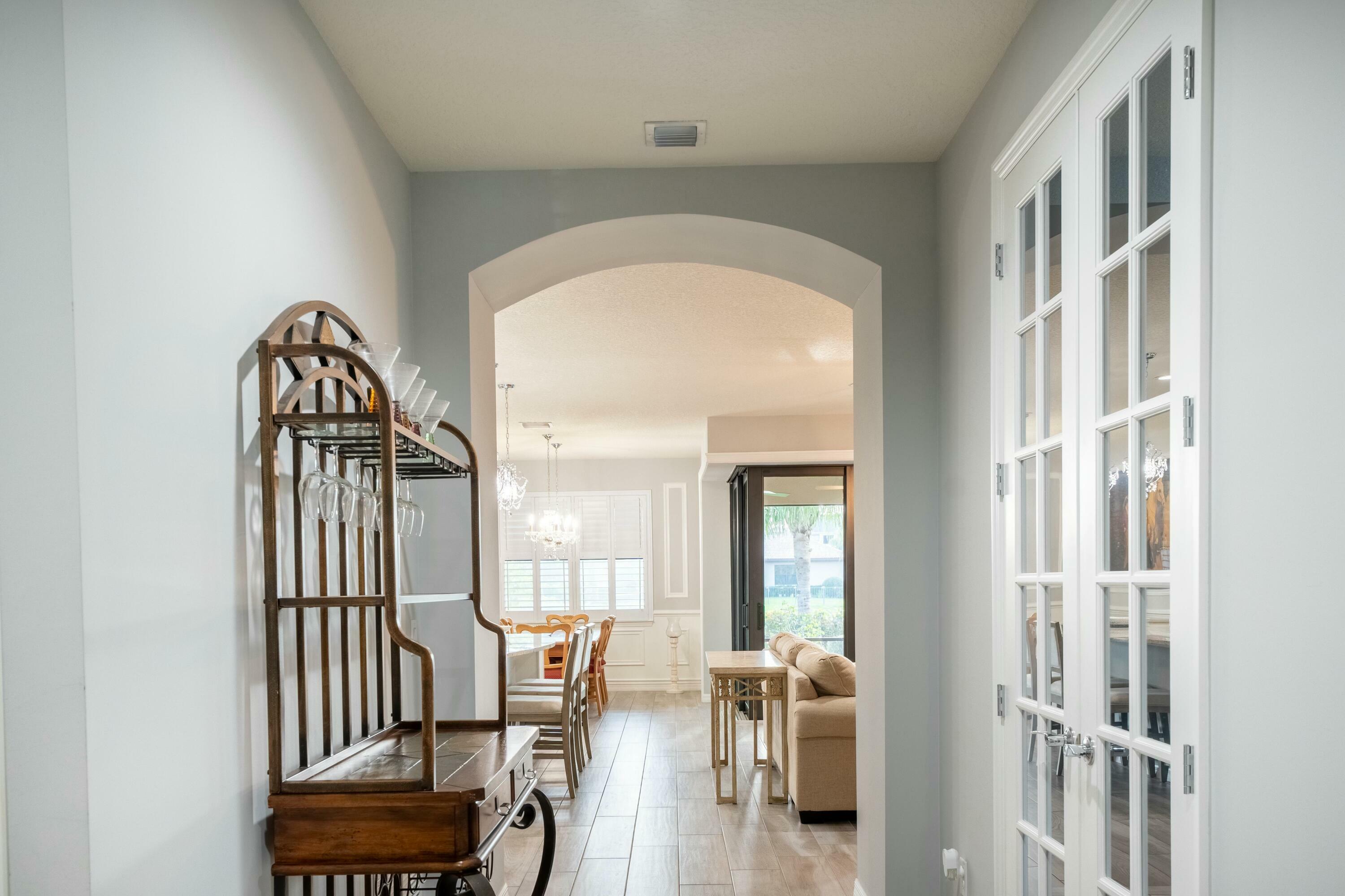 Property Photo: 303 SE Courances Drive FL 34984