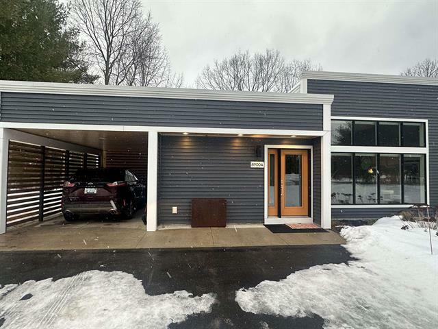 8900 Manhattan North  Long Lake Twp MI 49684 photo