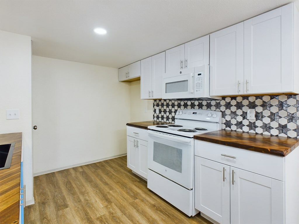 Property Photo: 49 Terrace Dr TX 76903