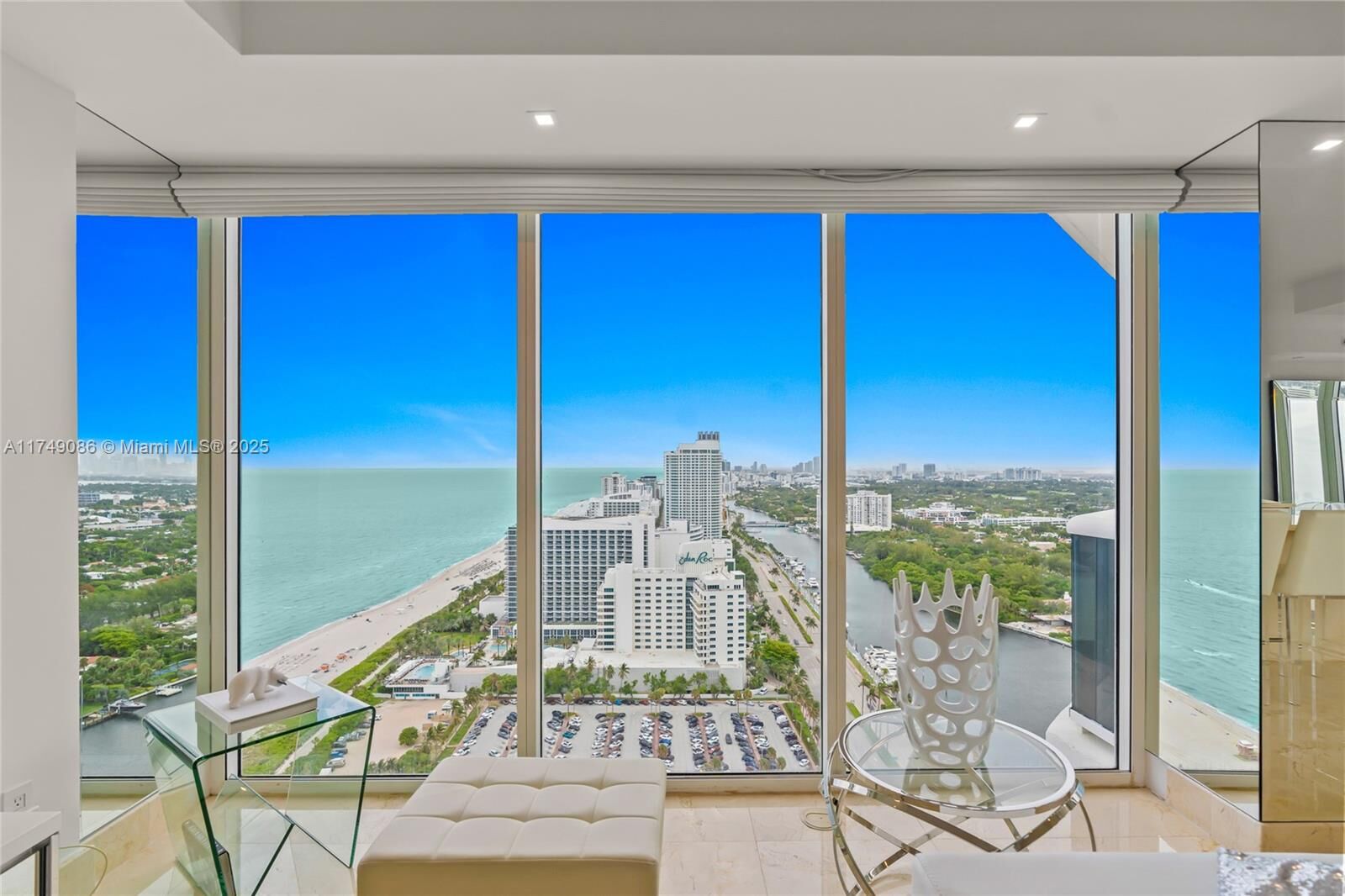 Property Photo: 4775 Collins Ave 3505 FL 33140