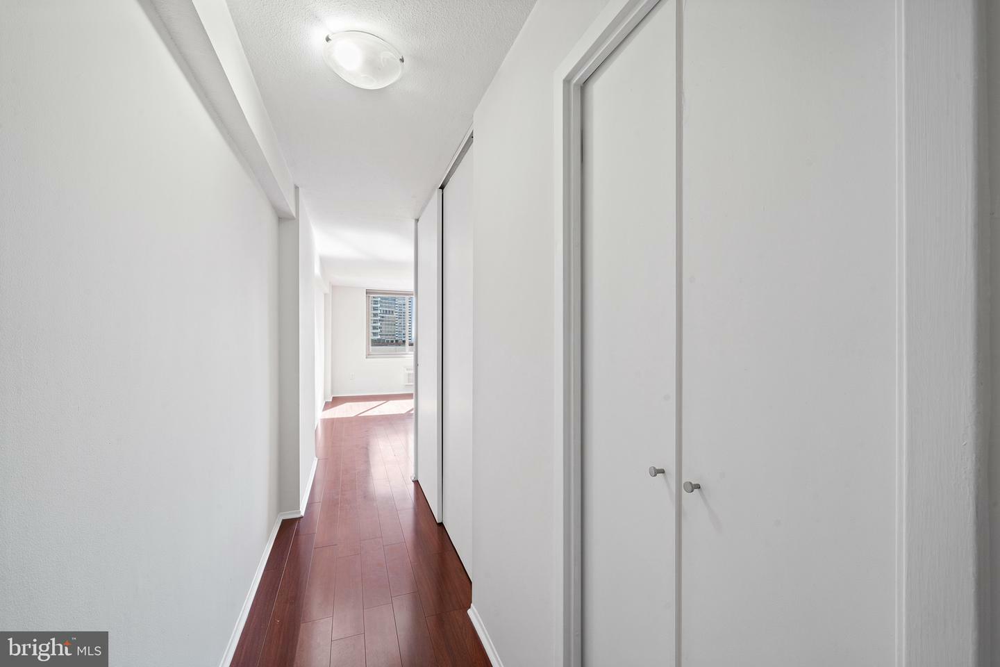 Property Photo: 1919 Chestnut Street 1513 PA 19103