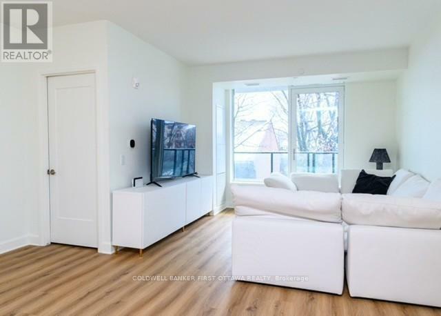 Property Photo:  115 Echo Drive 301  ON K1S 1M7 