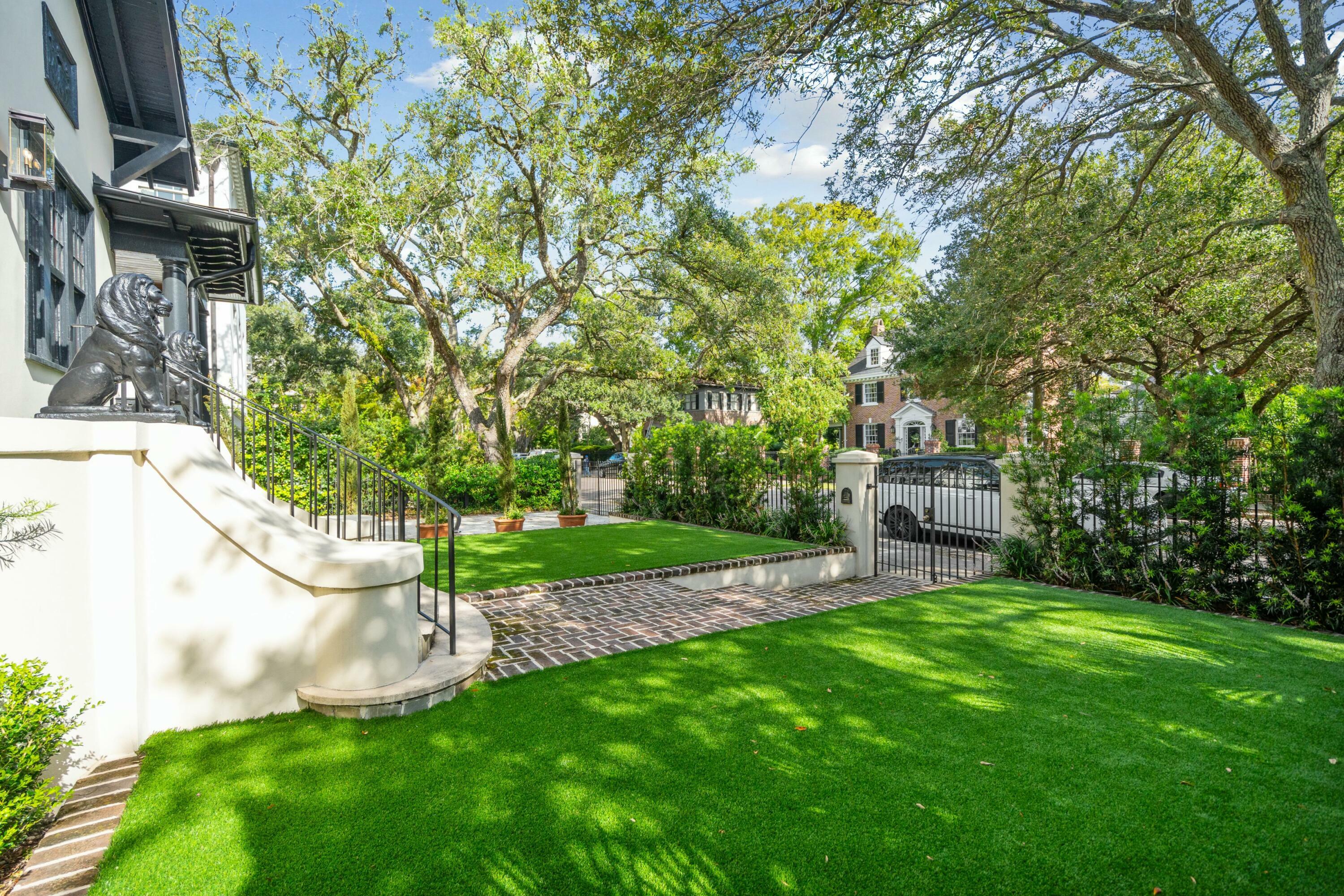 Property Photo: 111 S Battery Street SC 29401