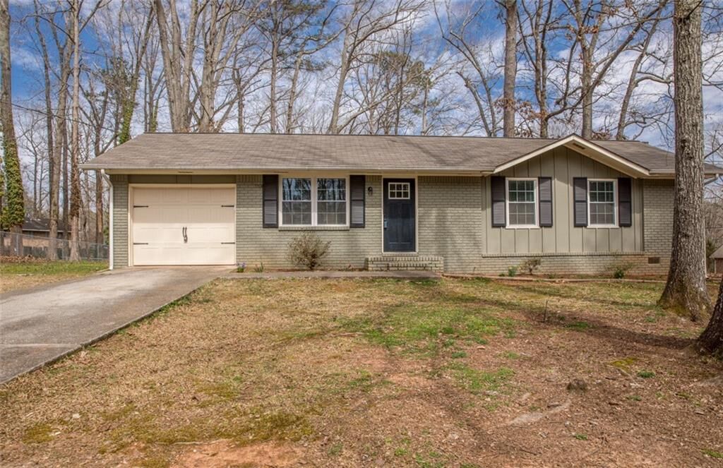 Property Photo: 3051 Fern Valley SW GA 30008