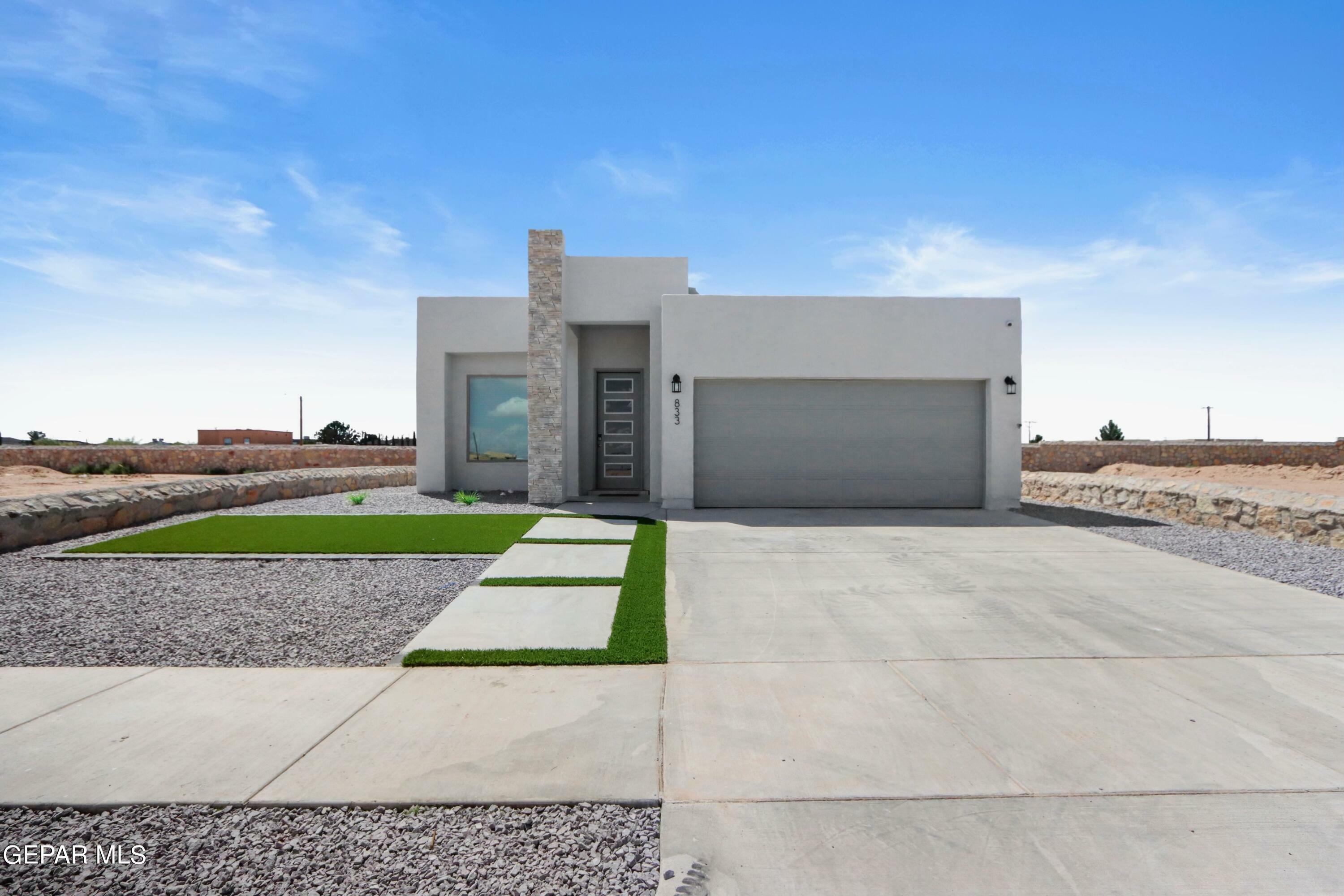 13829 Margaret Ponce Avenue  Horizon City TX 79928 photo