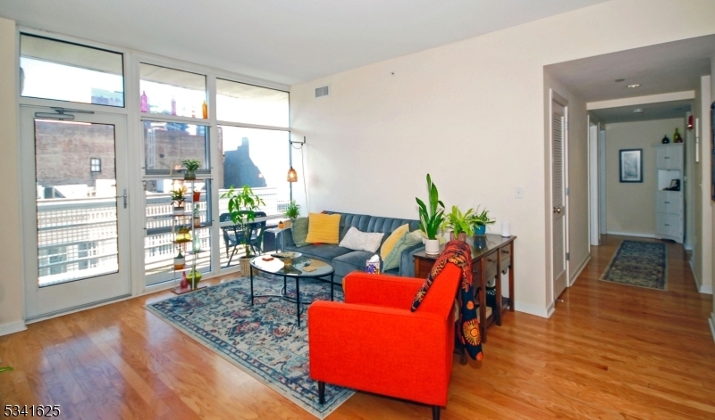 Property Photo:  20 Livingston Ave 406  NJ 08901 