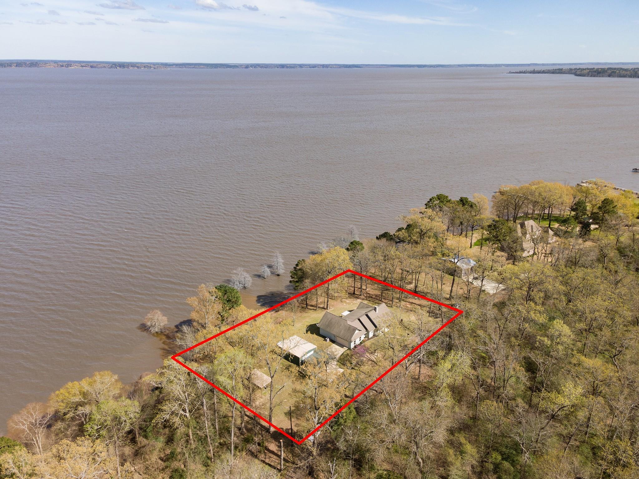Property Photo: 158 County Road 2790 TX 75973