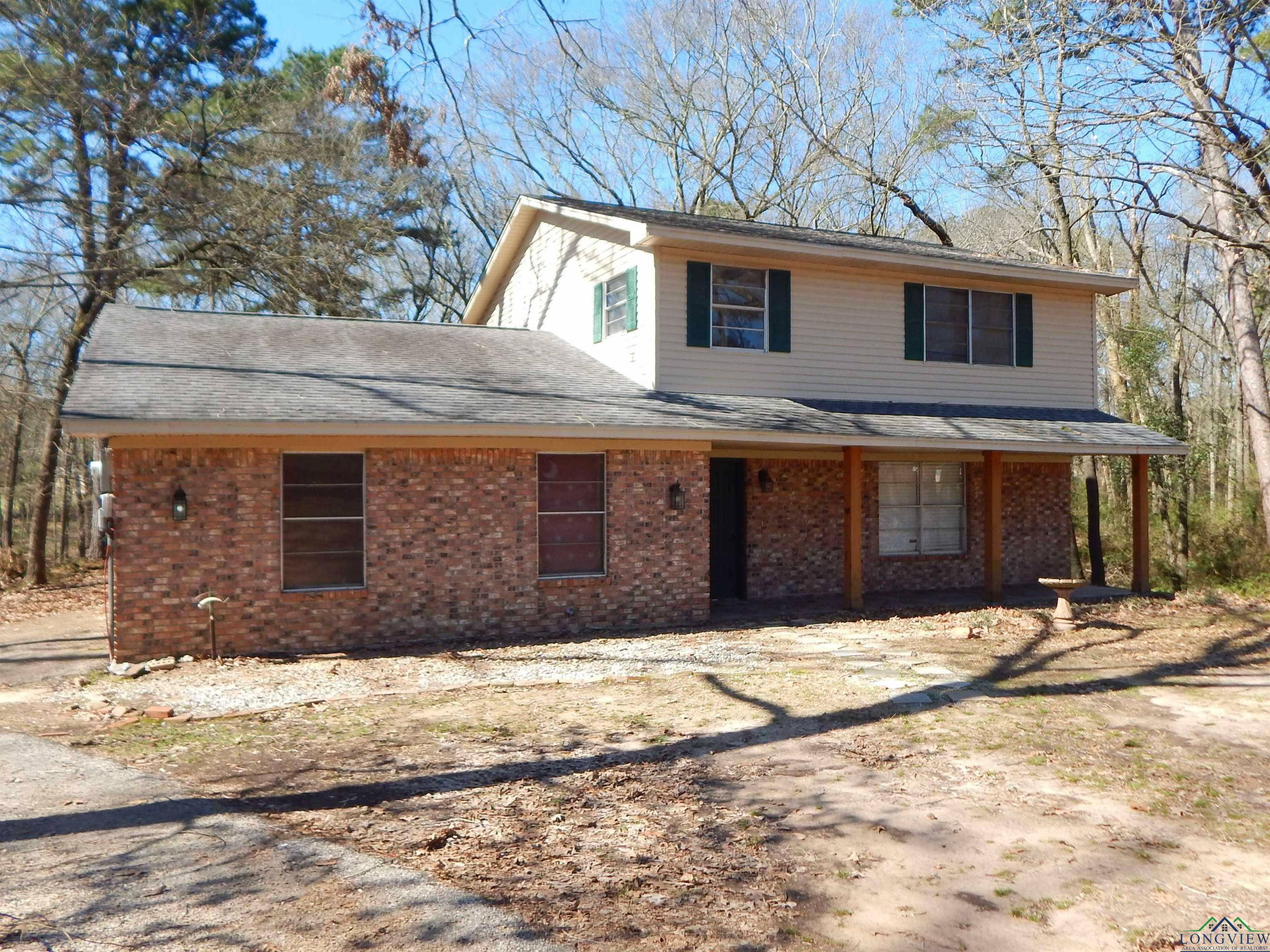 72 Cr 4164 72 Sun Hola Rd.  Pittsburg TX 75686 photo