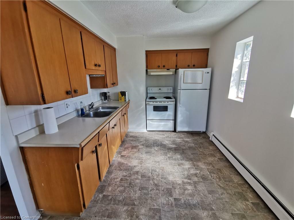 Property Photo: 81 Brybeck Crescent ON N2M 2C5