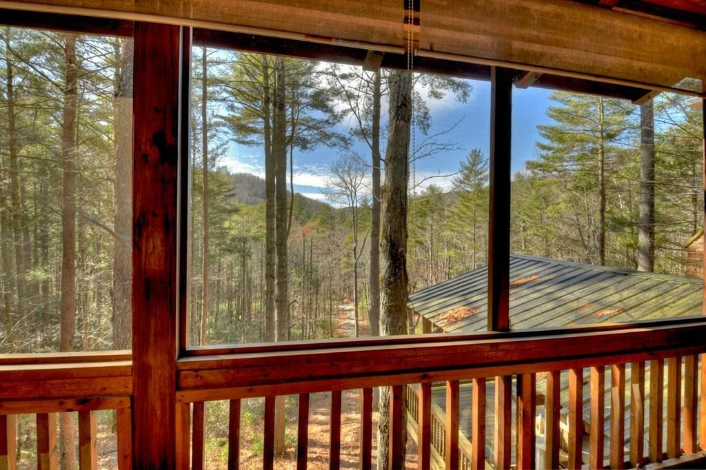 Property Photo: 212 Dream Cove Road GA 30513