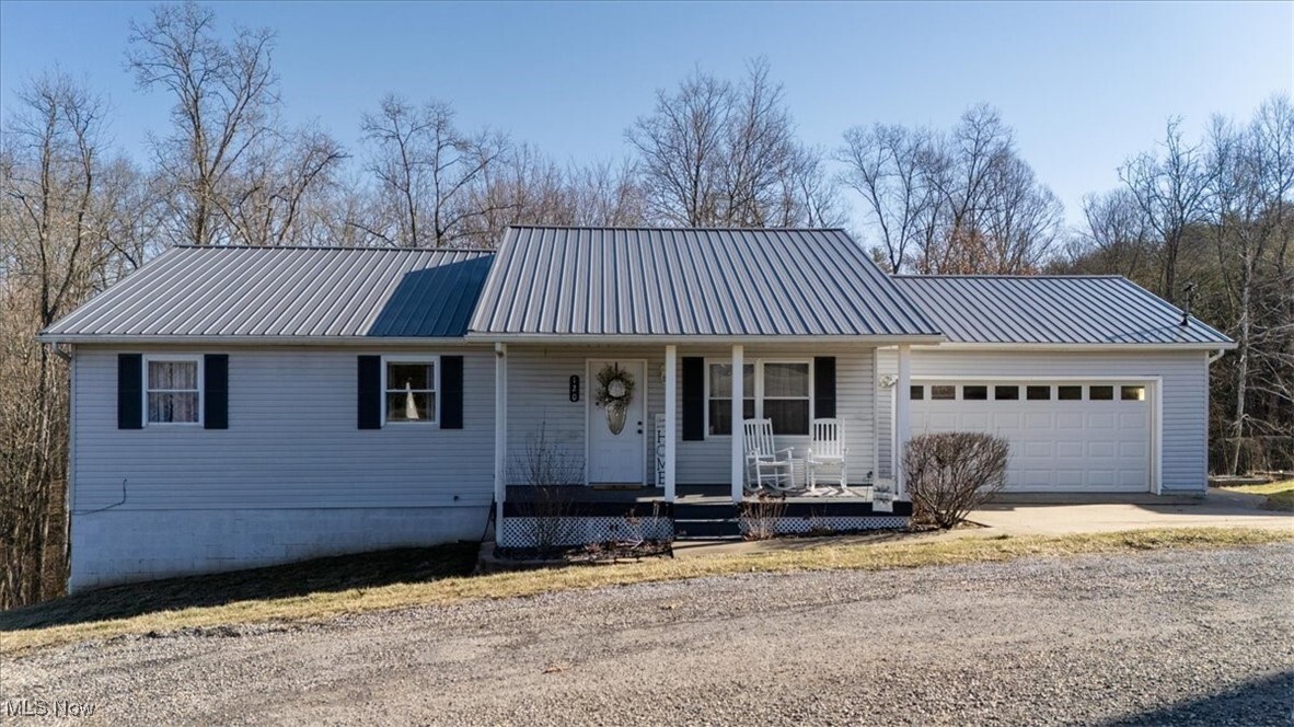 Property Photo:  120 Pineview Drive  OH 45750 