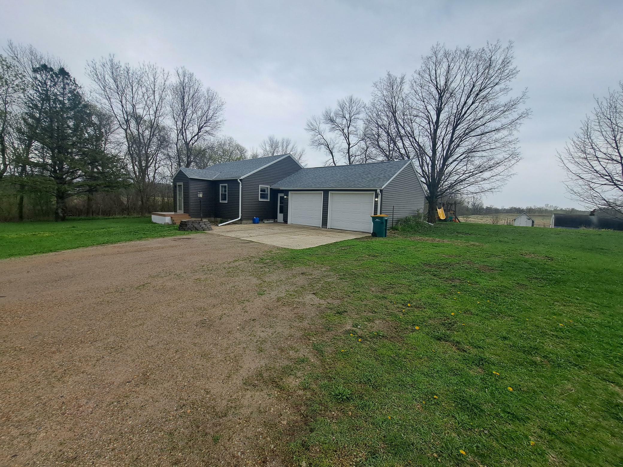 Property Photo: 706 19th Street MN 56007