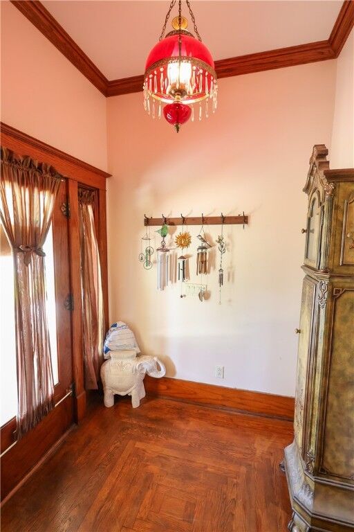 Property Photo:  716 S Washington Street  AR 72761 