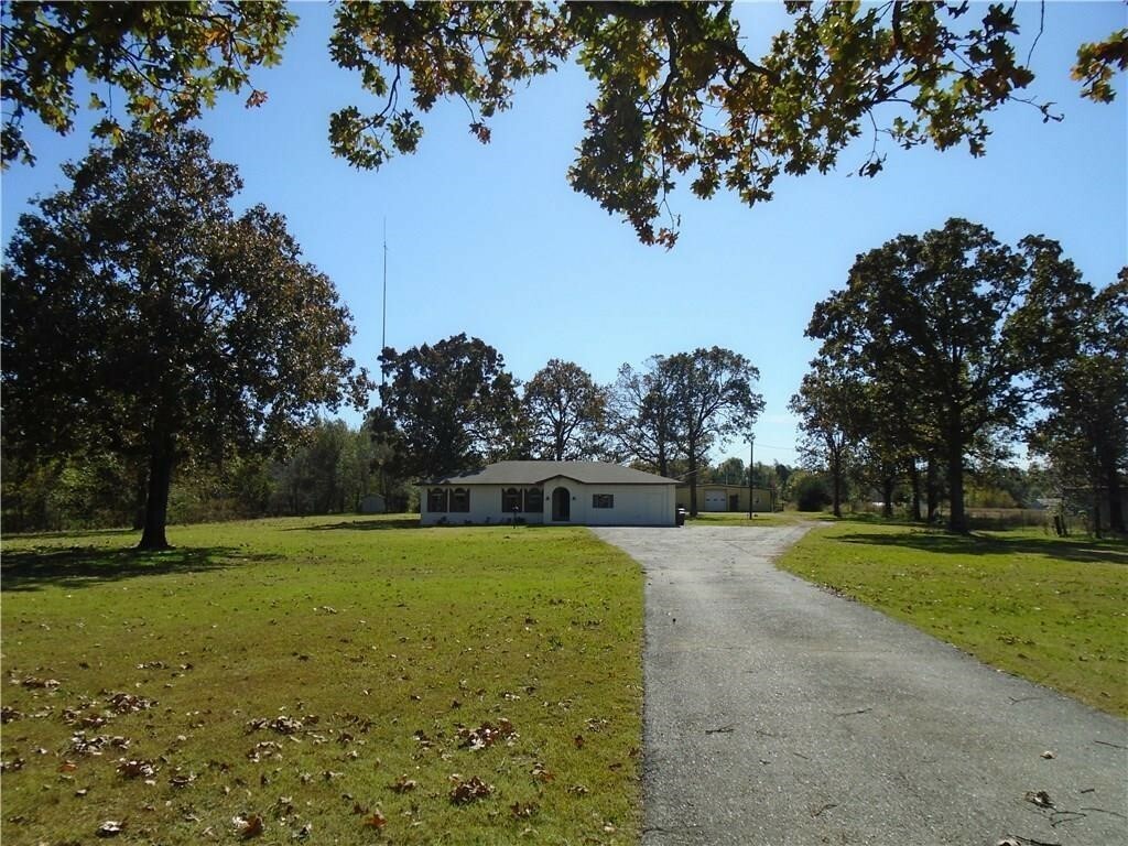 1379 Elm Springs Road  Elm Springs AR 72762 photo