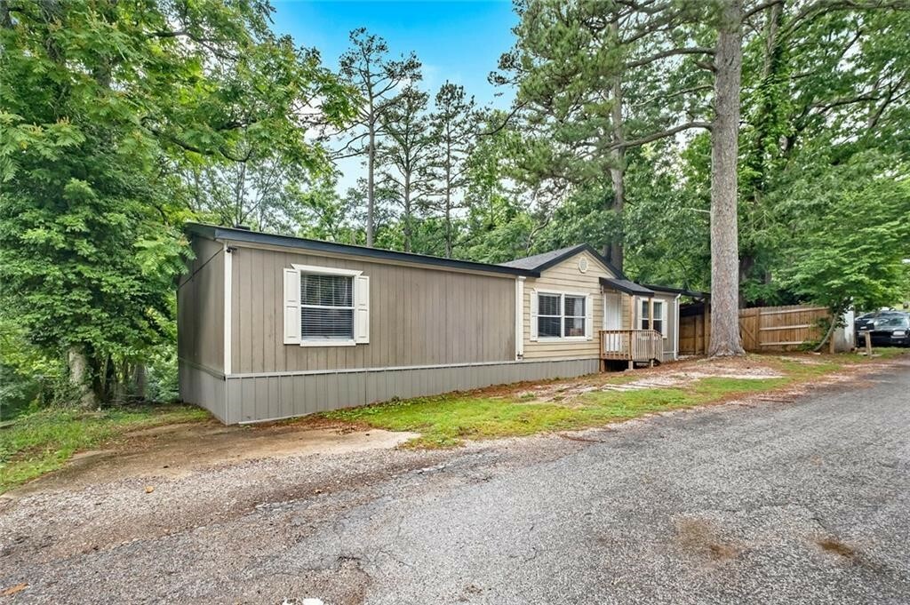 Property Photo: 16183 Sycamore Lane AR 72756