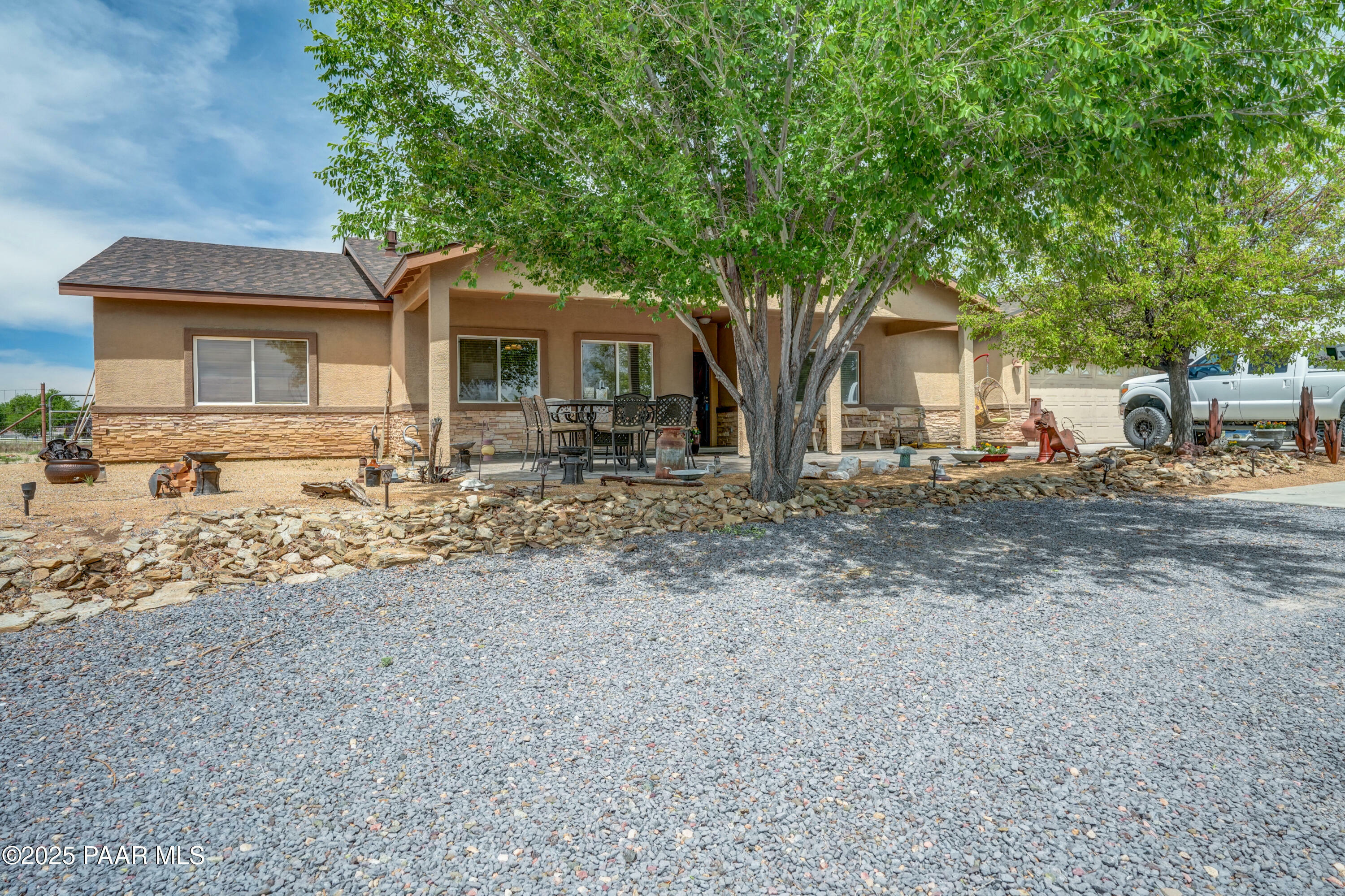Property Photo:  2220 N Resting Place  AZ 86323 