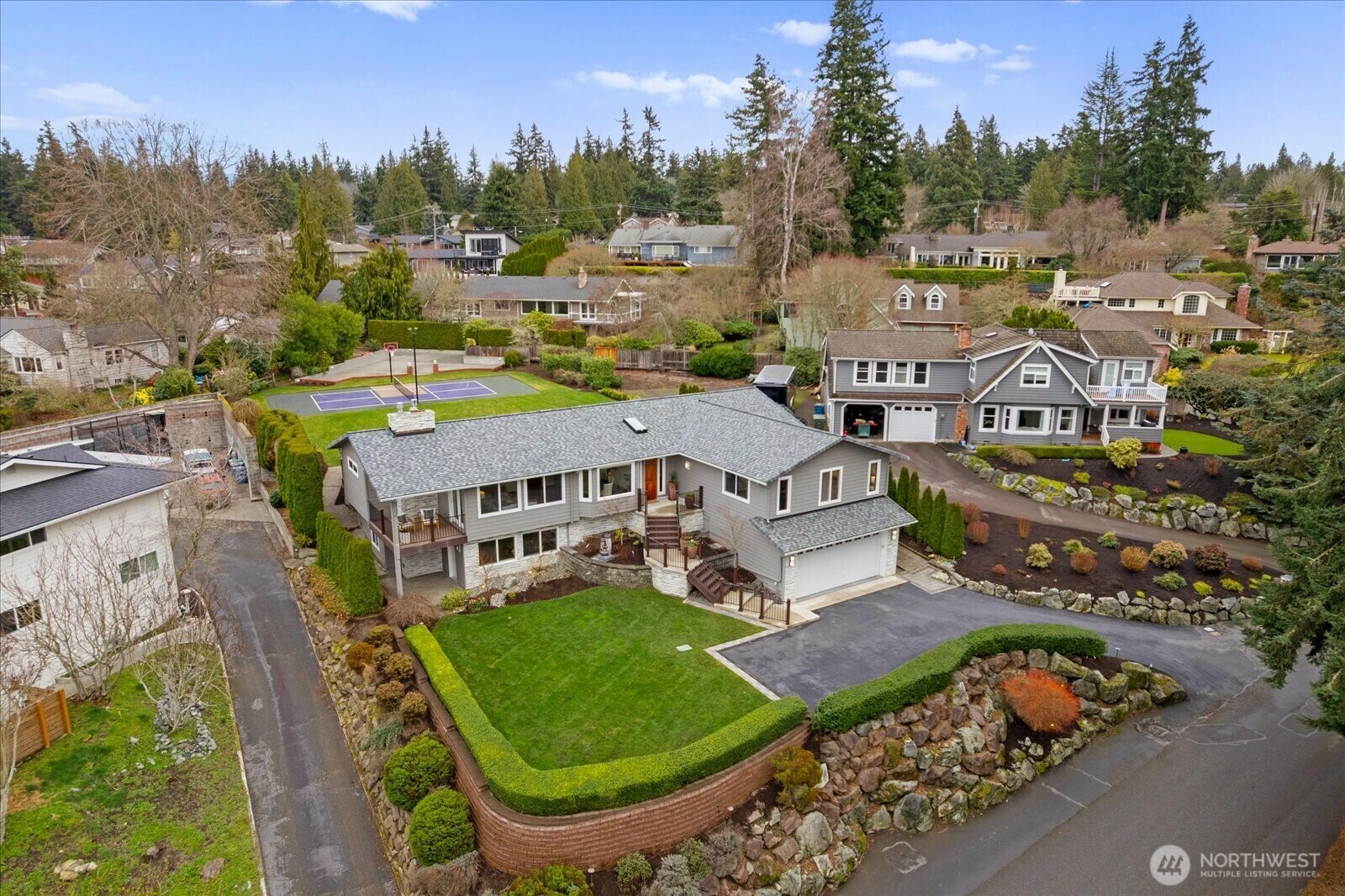 Property Photo: 9317 192nd Place SW WA 98020