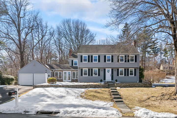 9 Glen Hollow  West Hartford CT 06117 photo