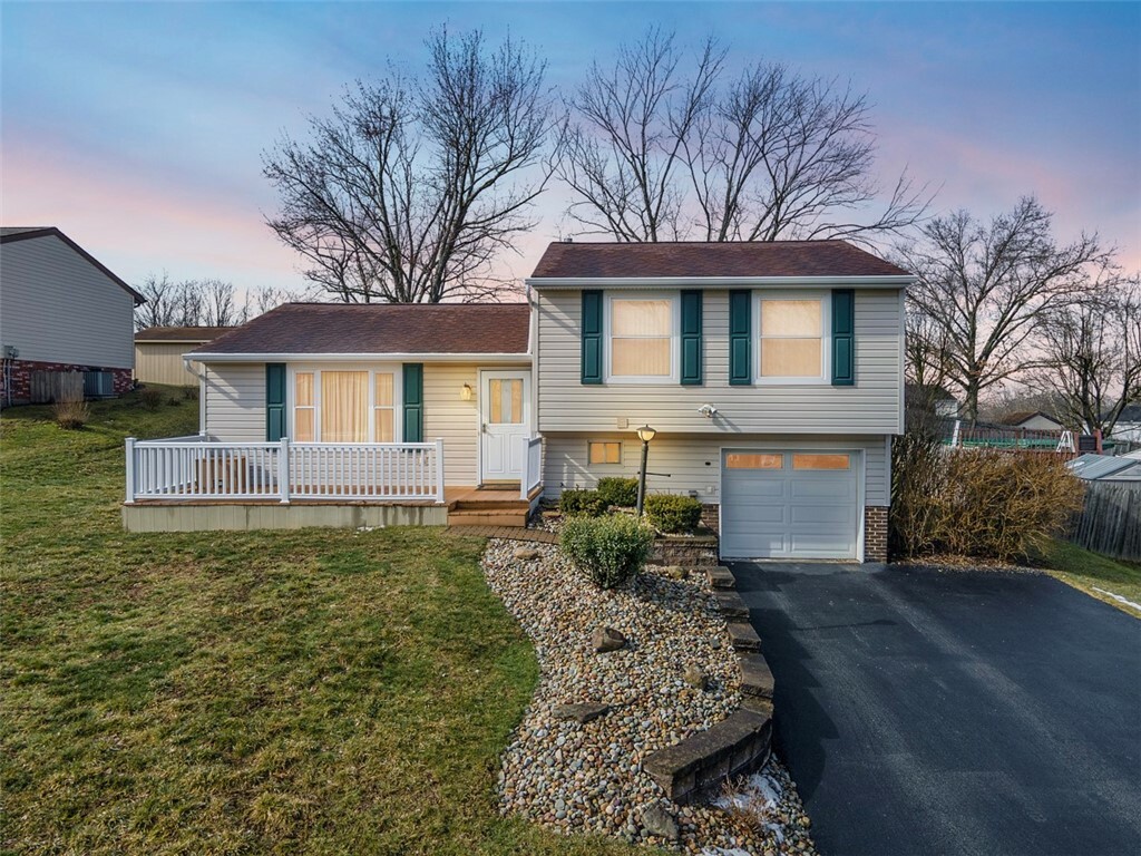 Property Photo:  65 Greenleaf Drive  PA 15024 