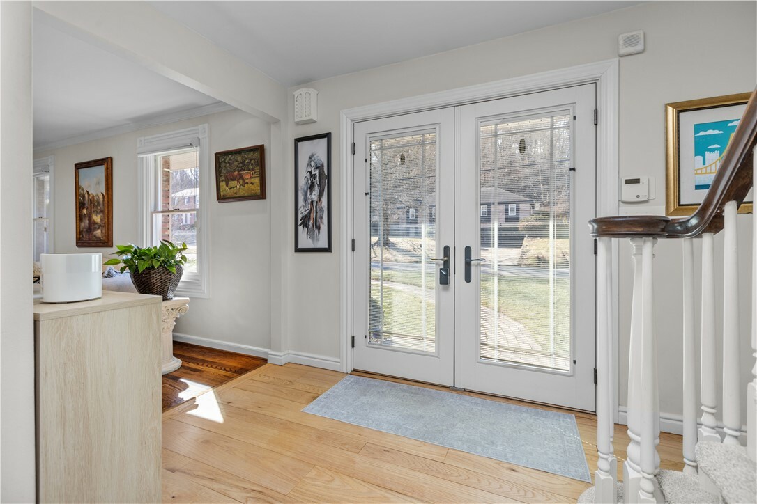 Property Photo: 1921 Garrick Dr PA 15235