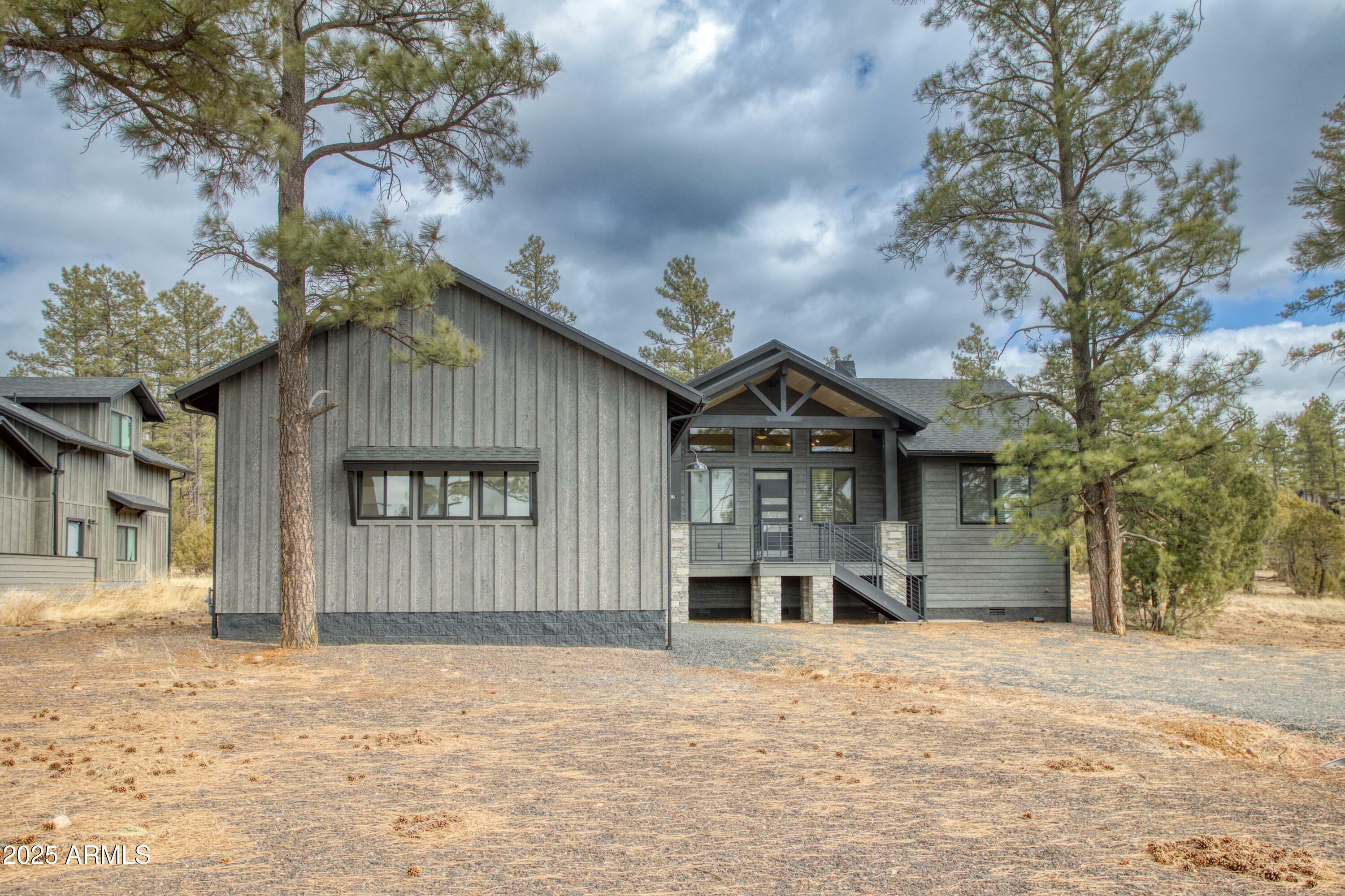 Property Photo: 2340 W Whispering Springs Road AZ 85901