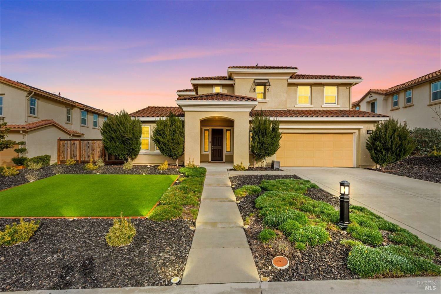 690 Elderberry Loop  Vacaville CA 95688 photo