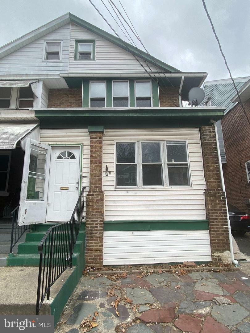 Property Photo:  44 Laurel Avenue  NJ 08618 