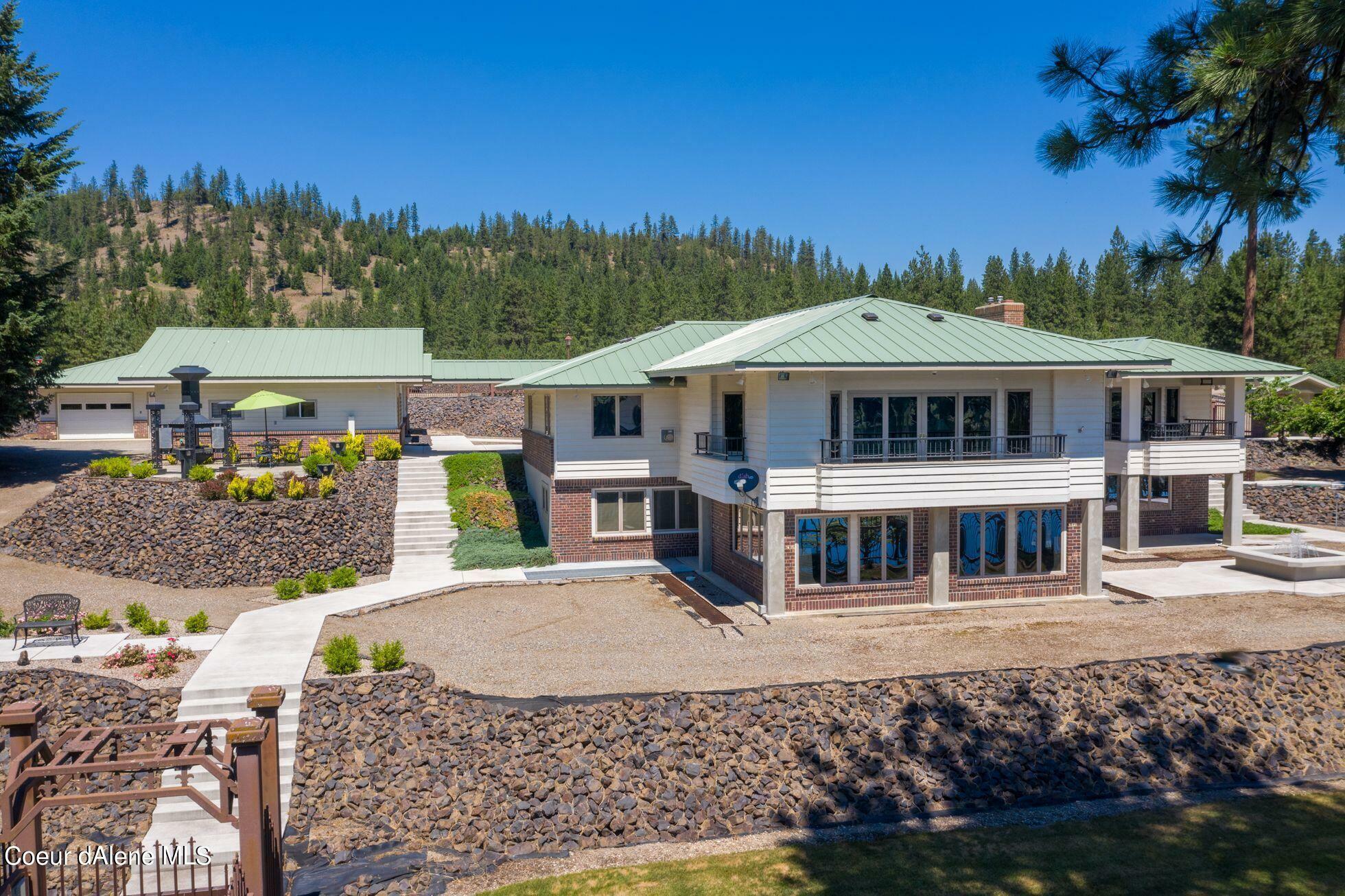 Property Photo:  111 Greggs Road  WA 99156 