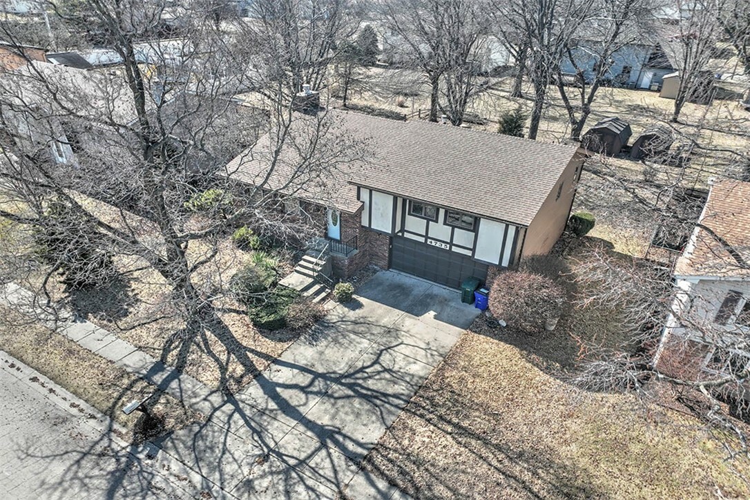 Property Photo: 4735 Dogwood Court IL 62526