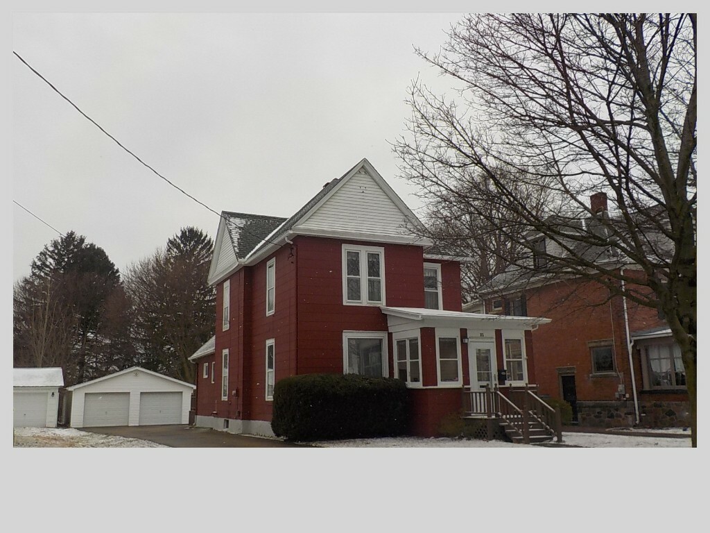 Property Photo: 35 Robinson Street PA 16428