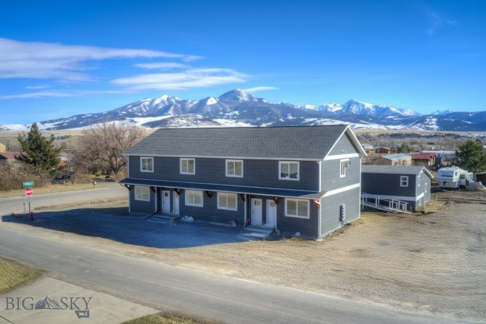 Property Photo: 413 Garnier Avenue A MT 59047