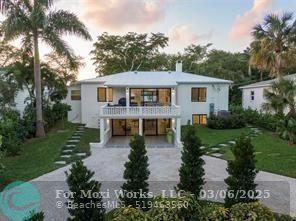 Property Photo: 450 N Victoria Park Rd FL 33301