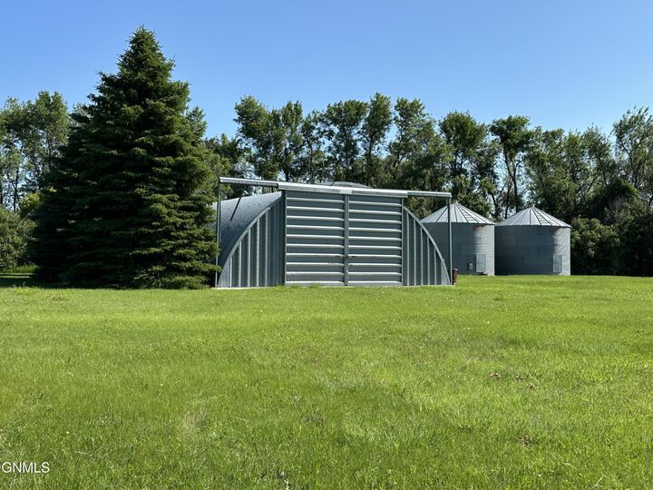 Property Photo:  31319 US-83  ND 58579 