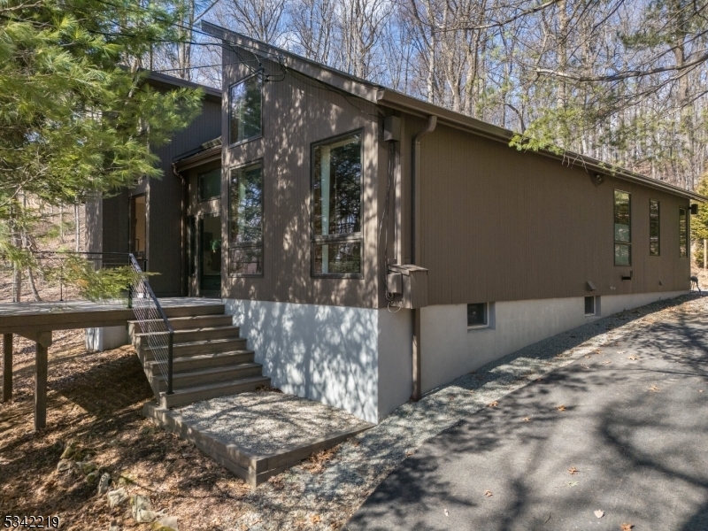 Property Photo: 18 Dinner Pot Rd NJ 07830