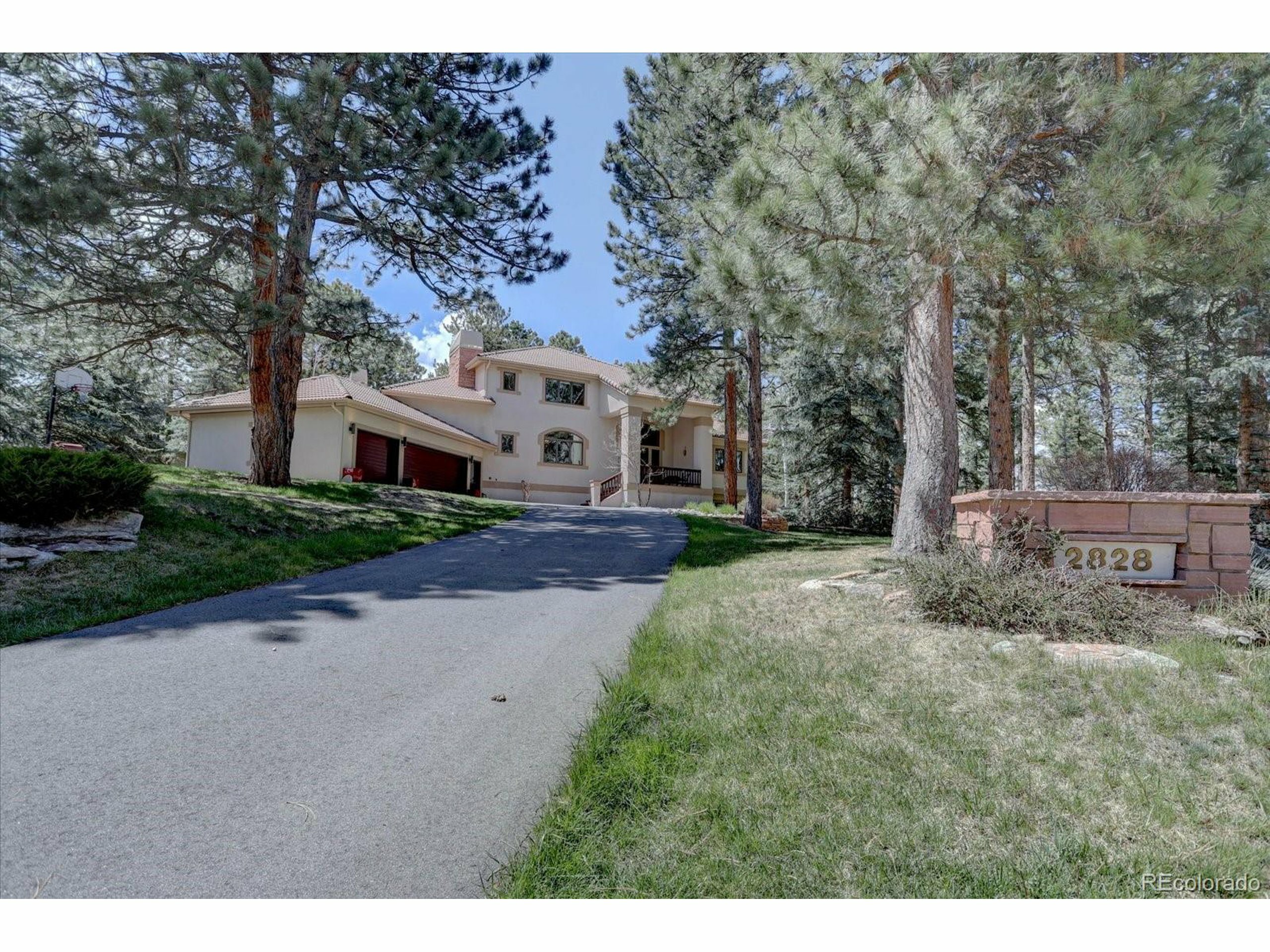 2828 Keystone Dr  Evergreen CO 80439 photo