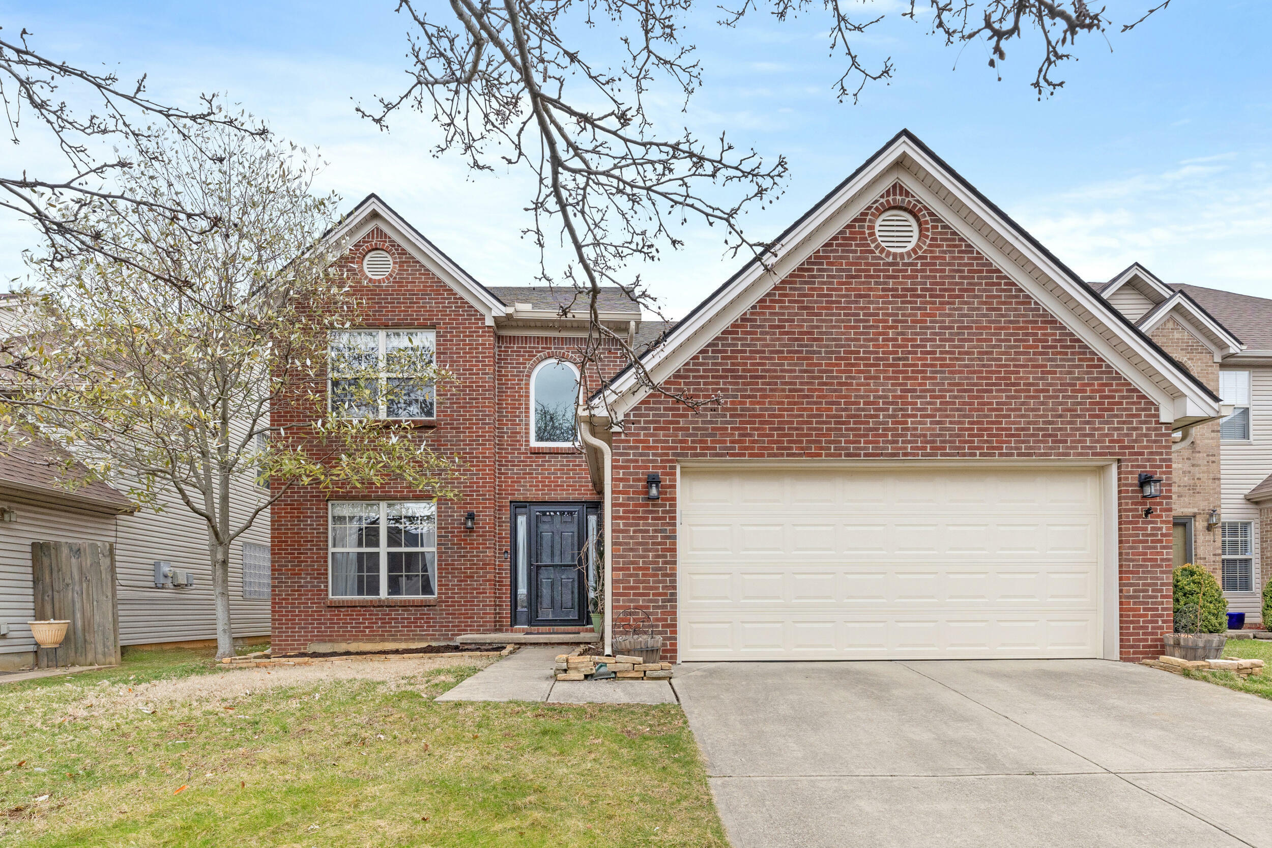 Property Photo: 605 Kenova Trace KY 40511