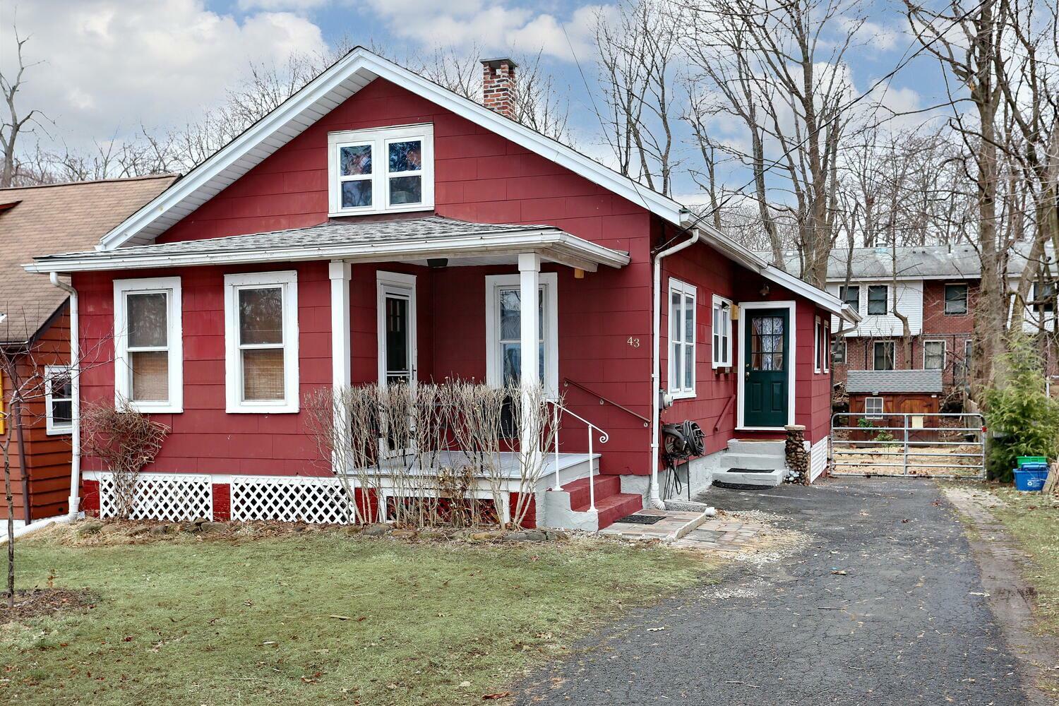 Property Photo: 43 W Broadway NY 10960