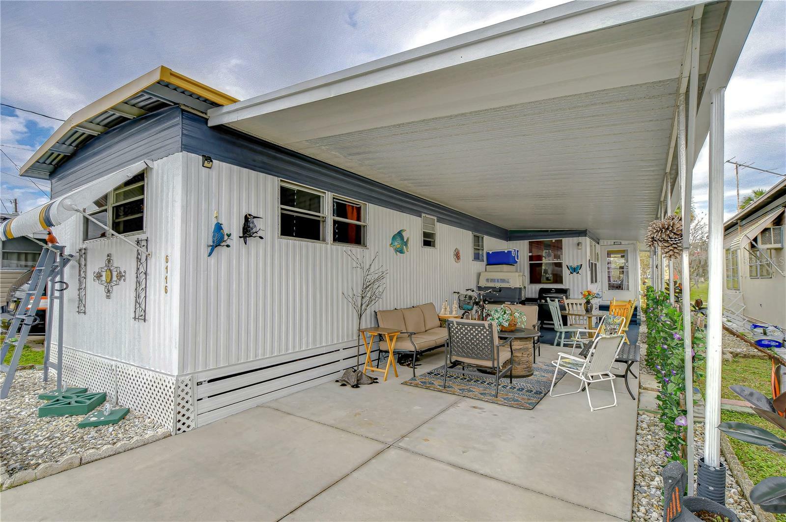 Property Photo:  6116 Harriet Street  FL 33542 