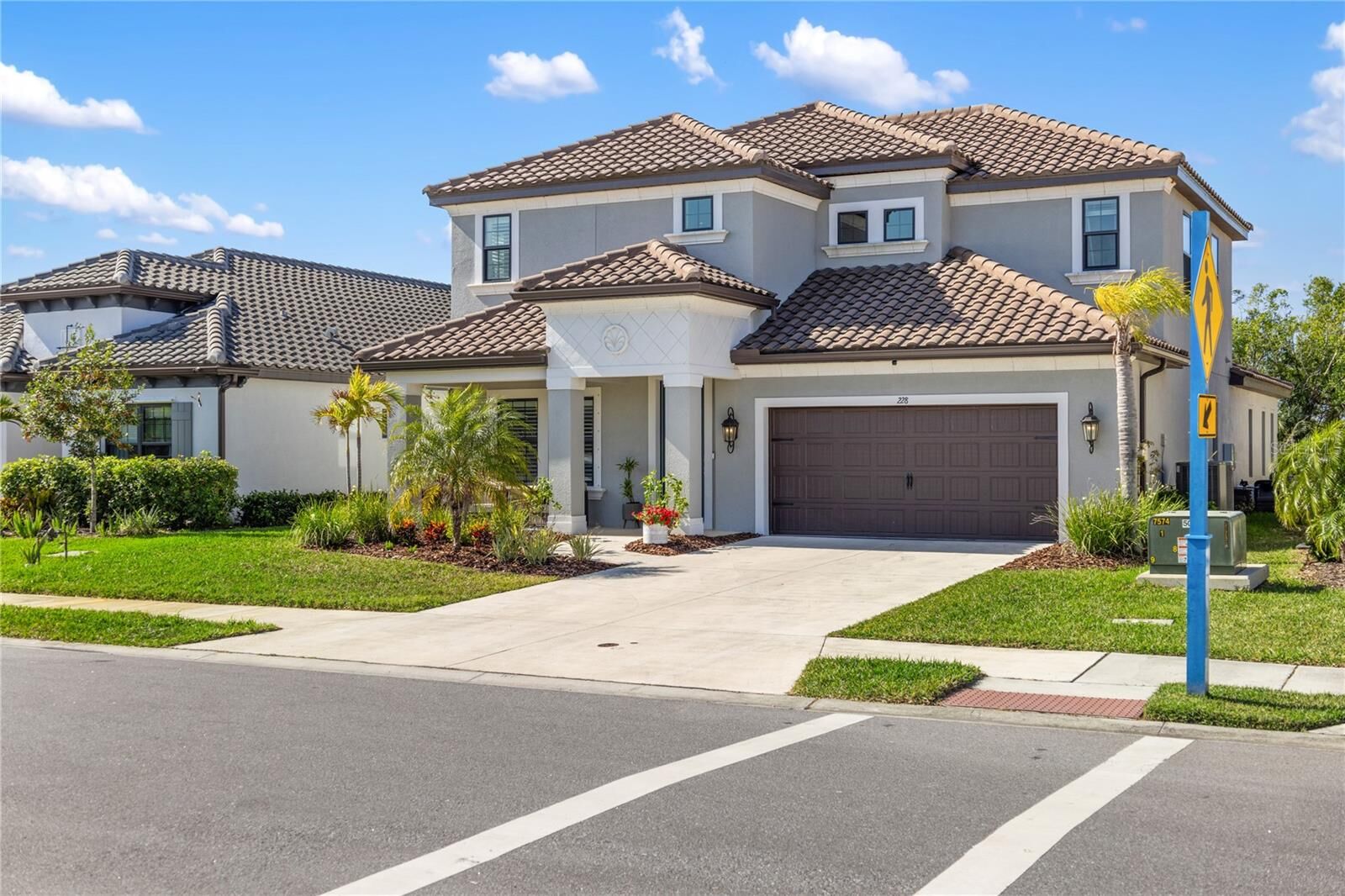 Property Photo:  228 Caserta Court  FL 34275 