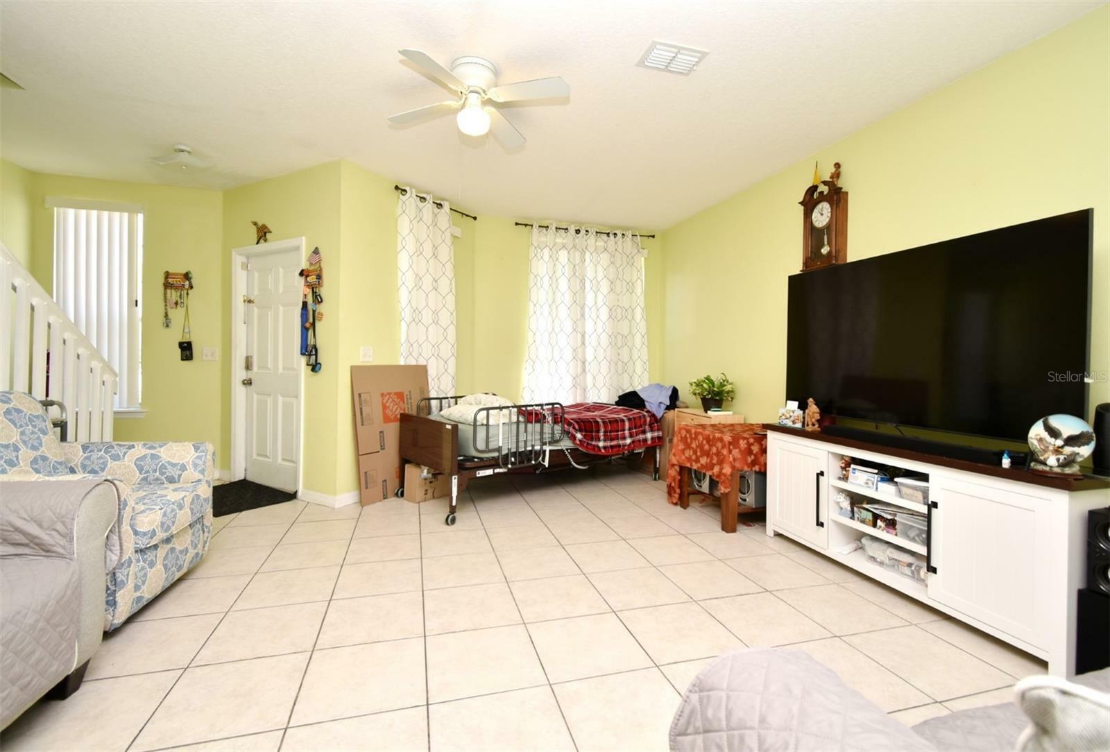 Property Photo:  643 Captiva Circle  FL 34741 